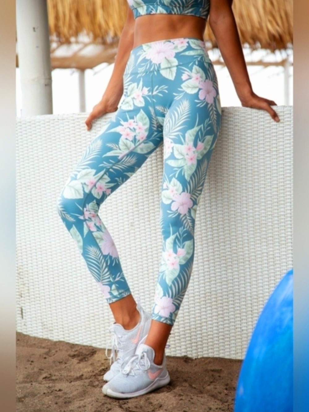NWOT Kavala Floral Leggings - Blue Tropical